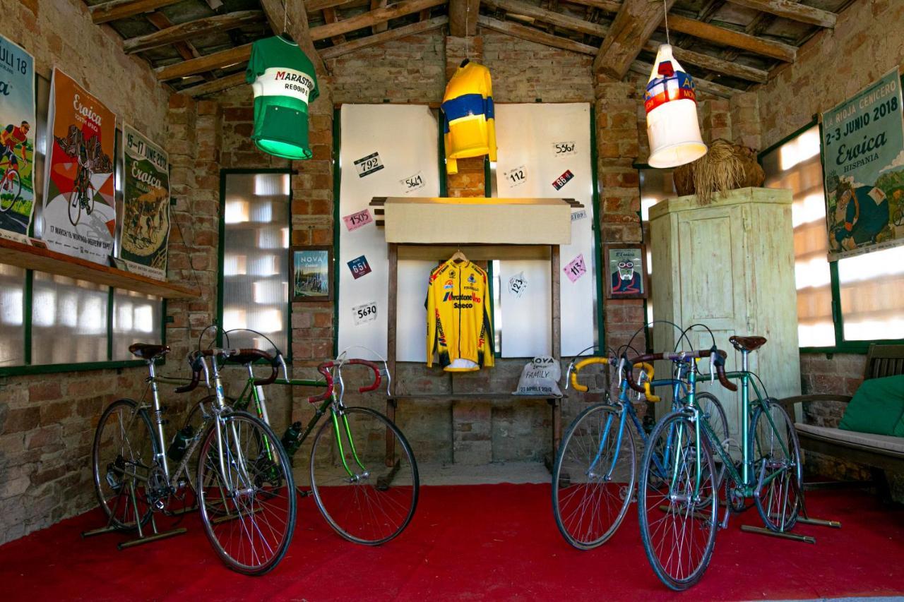 Villa Agriturismo Tenuta la Campana Asciano Esterno foto