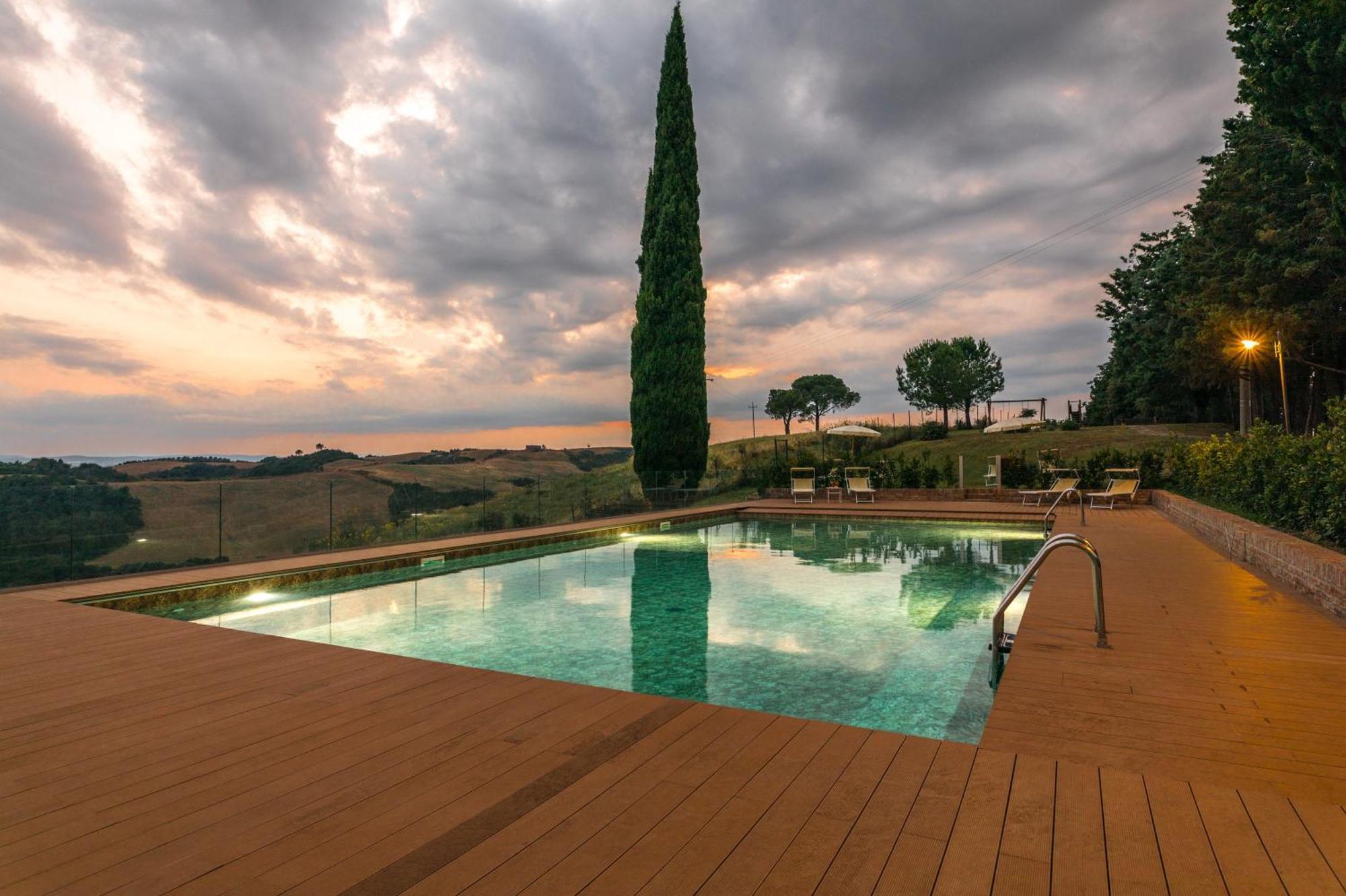 Villa Agriturismo Tenuta la Campana Asciano Esterno foto
